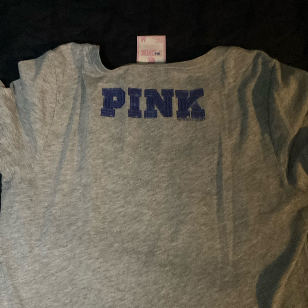 NFL PINK Victoria's Secret Giants Sequin T-Shirt - Picture 6 of 7